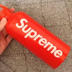 Brand new supreme water bottle